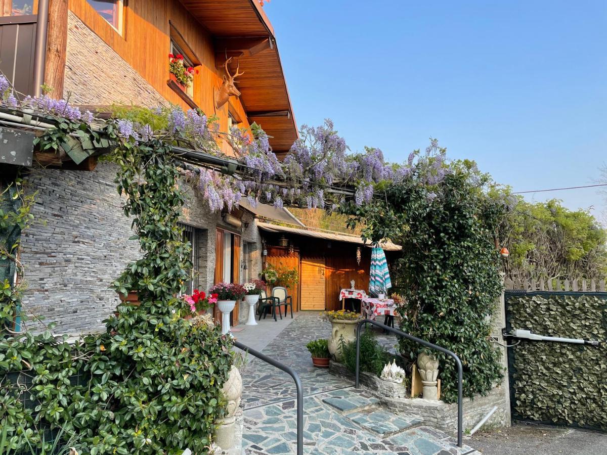 Bed and Breakfast Al Cervo Tra I Laghi à Tavernerio Extérieur photo