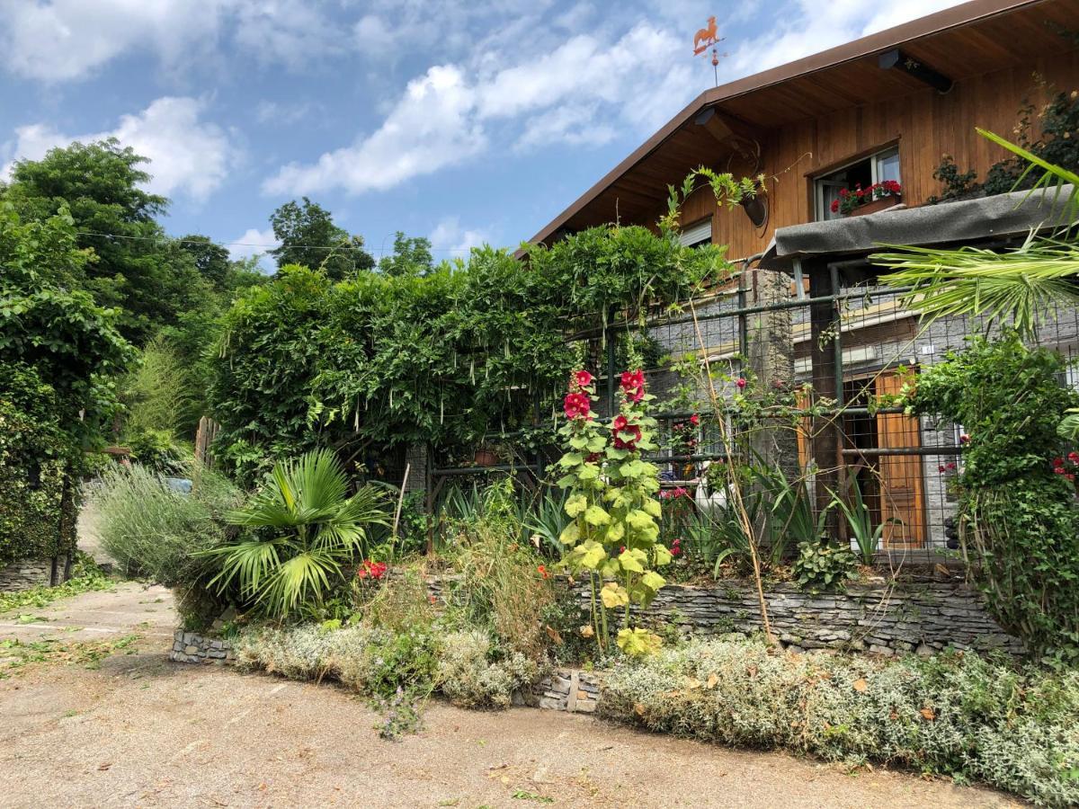Bed and Breakfast Al Cervo Tra I Laghi à Tavernerio Extérieur photo