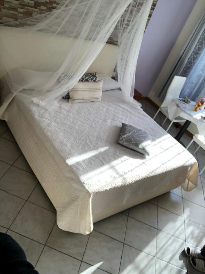 Bed and Breakfast Al Cervo Tra I Laghi à Tavernerio Extérieur photo